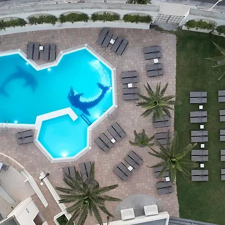 Hotel Cactus 4*