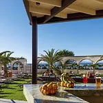 Cactus Hotel 4*