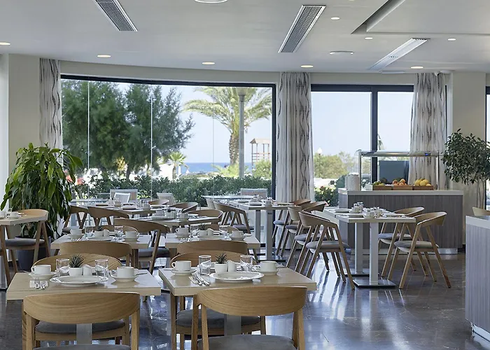 Cactus 4* Rhodes City